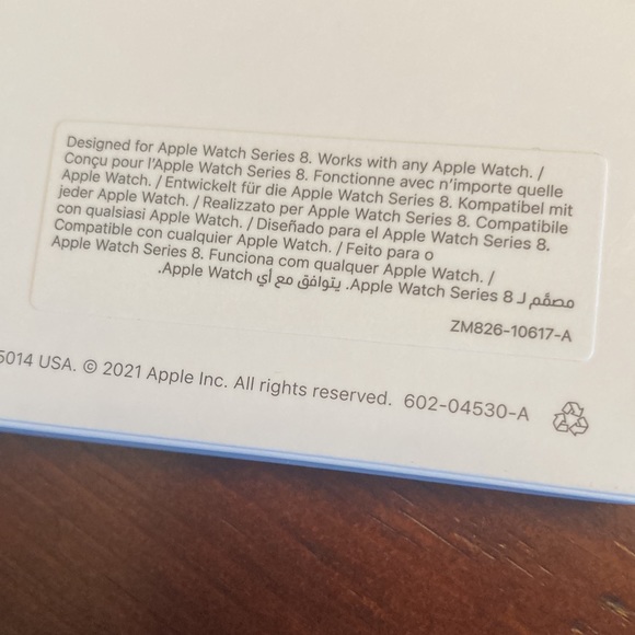 2 APPLE watch bands - Picture 6 of 10